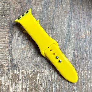 Apple iWatch Yellow Silicone Band Strap 40mm